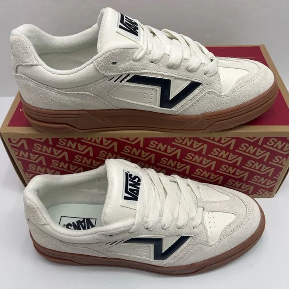 Vans Men’s Upland
Suede Marshmallow/Gum
VN000D250VM Sneakers - Picture 5 of 16